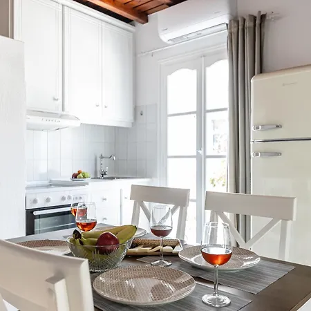 Apartment Blue Diamond Retreat