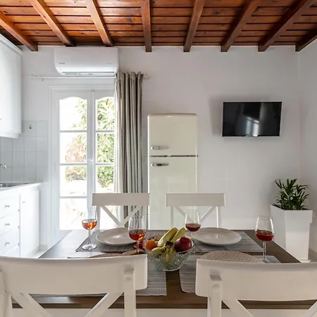 Blue Diamond Retreat Apartment *