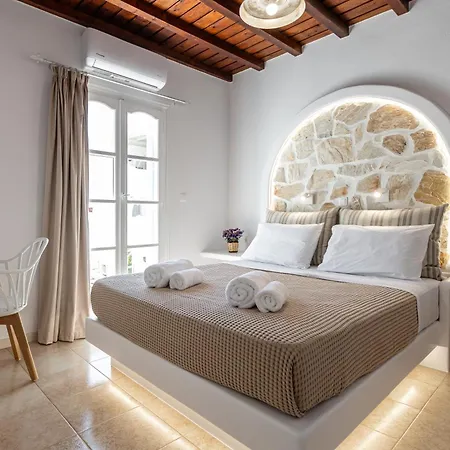 Blue Diamond Retreat * Naxos City