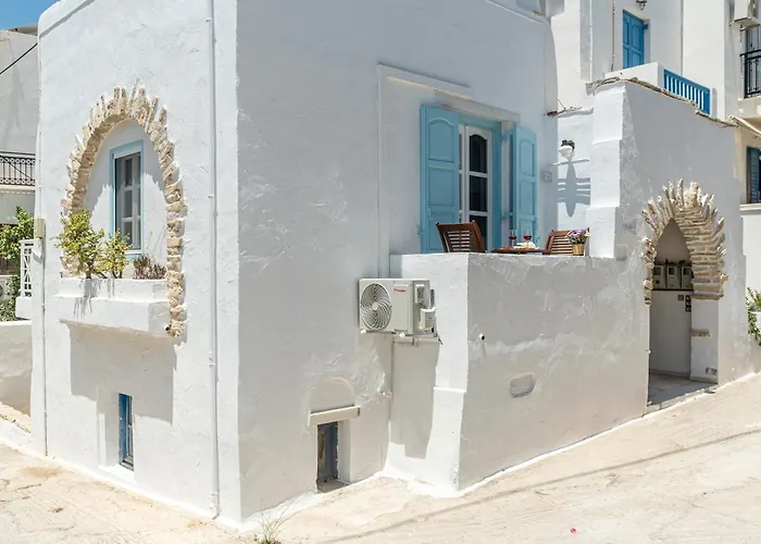 Blue Diamond Retreat Naxos City
